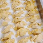 Ravioli in preparazione